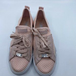 GBG By Guess Women's GGODDESY Shoes - Size 8M